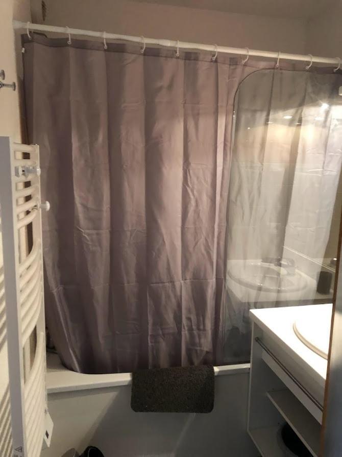 Apartment 1800